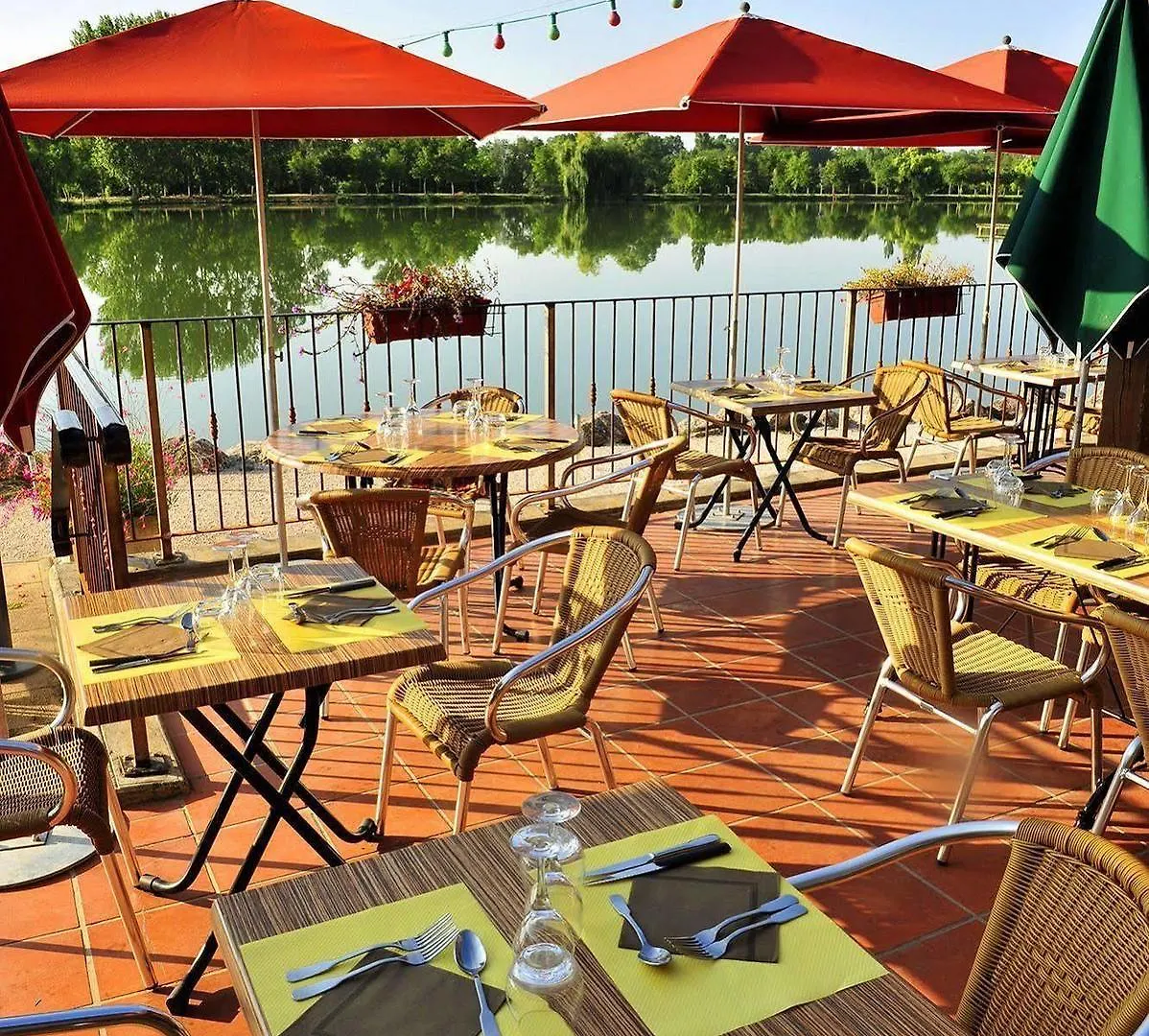 *** Semesterpark Village Club Mileade Samatan Frankrike